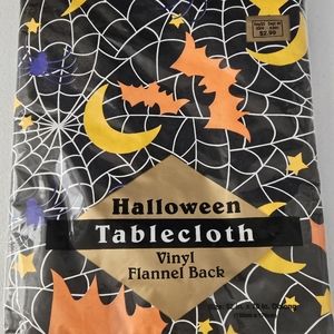 NWT NOS  Vintage Vinyl HALLOWEEEN Tablecloth 51x70 Oblong